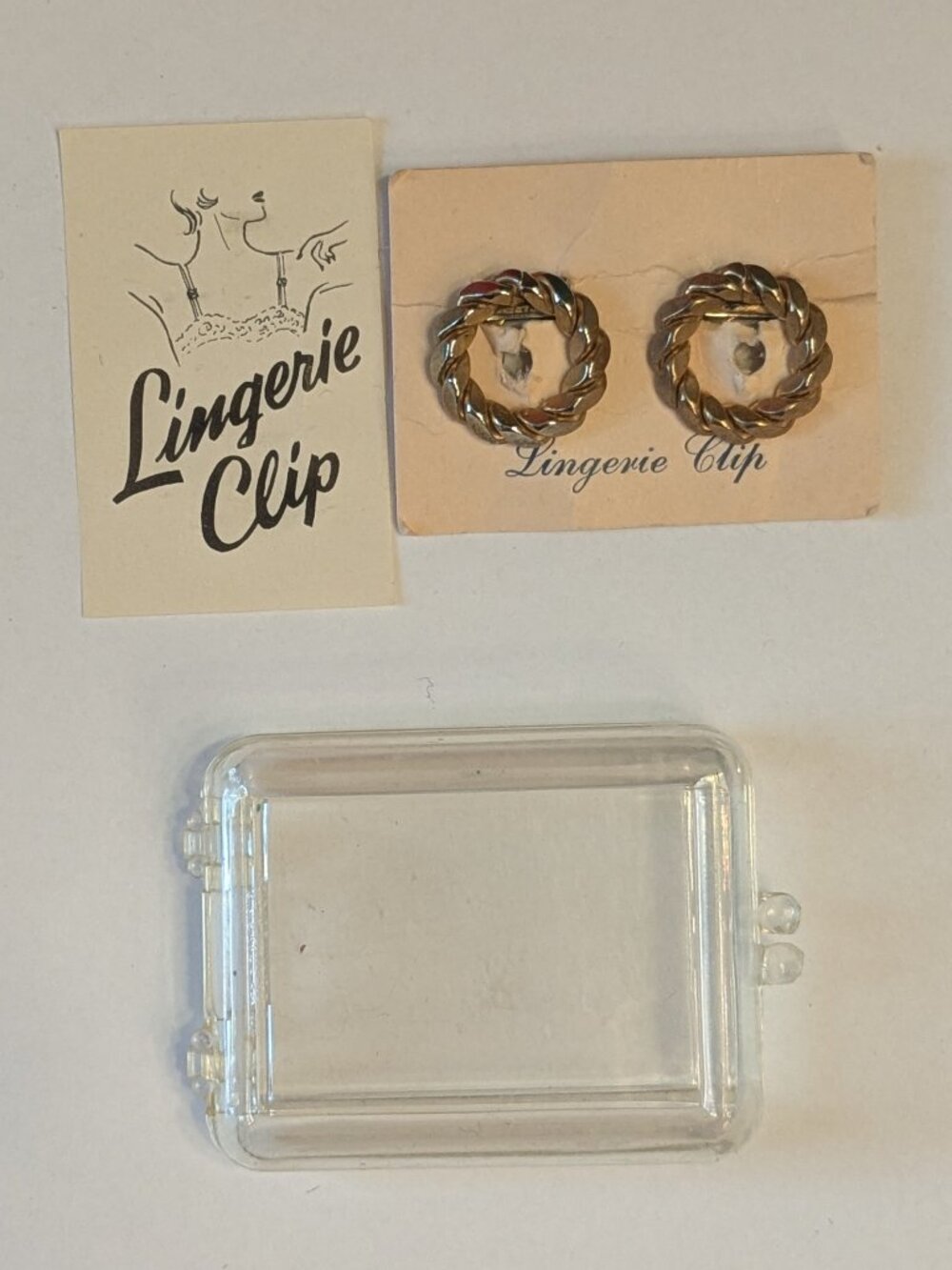 Lingerie Clips Vintage Set - 1950s